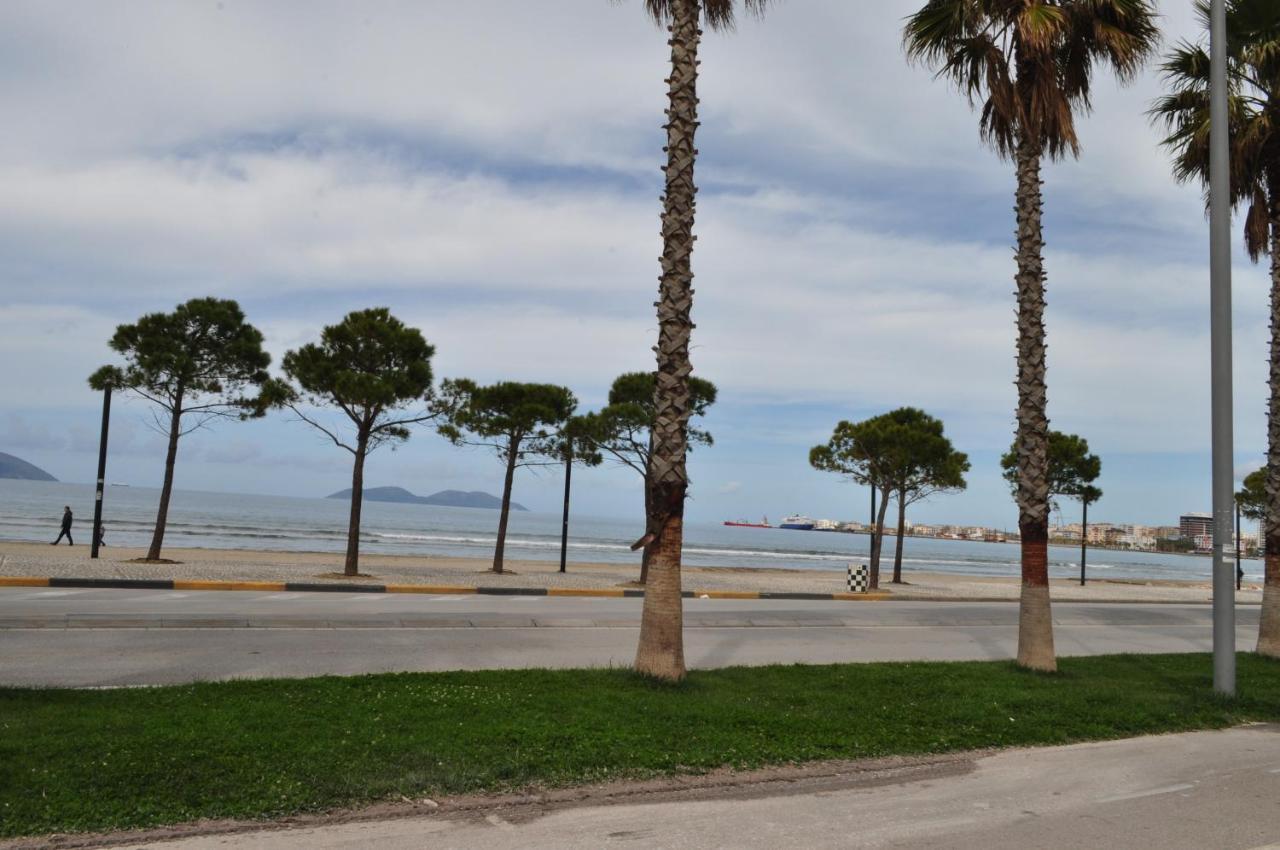 Seaside Hotel Vlorë Екстериор снимка