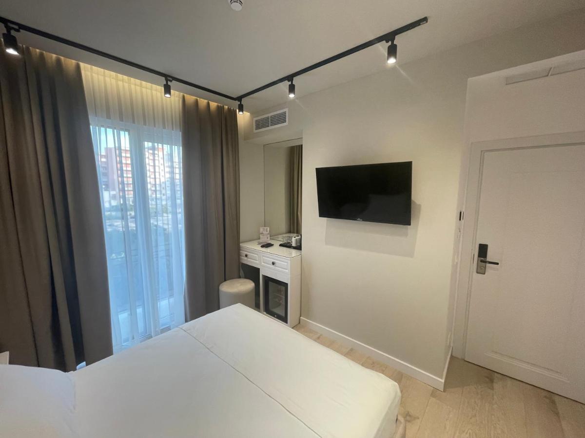 Seaside Hotel Vlorë Екстериор снимка